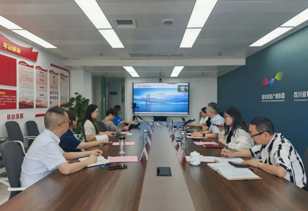 2025中国钒钛产业发展报告发布，将扩大储能钒需求、加强国际交流，组建&ldquo;联合舰队出海&rdquo;